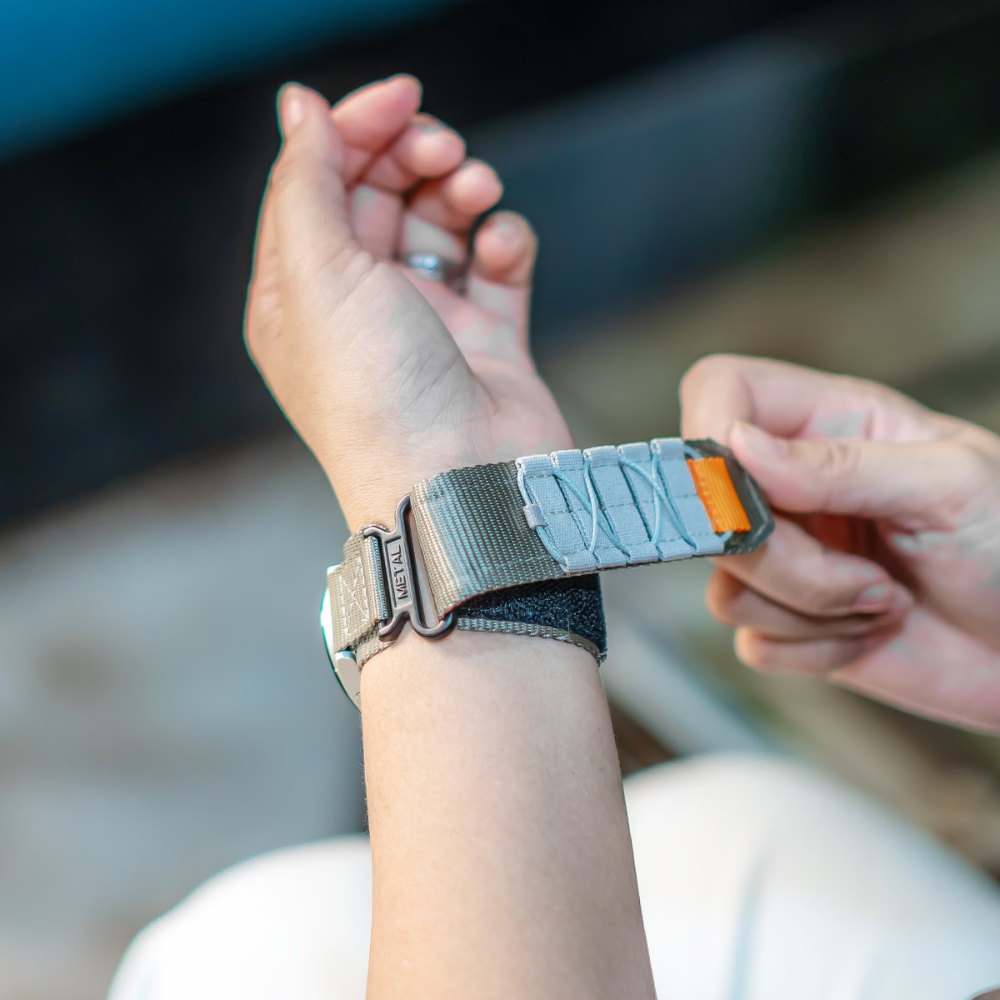 Extollo Nylon Galaxy Sport Armband