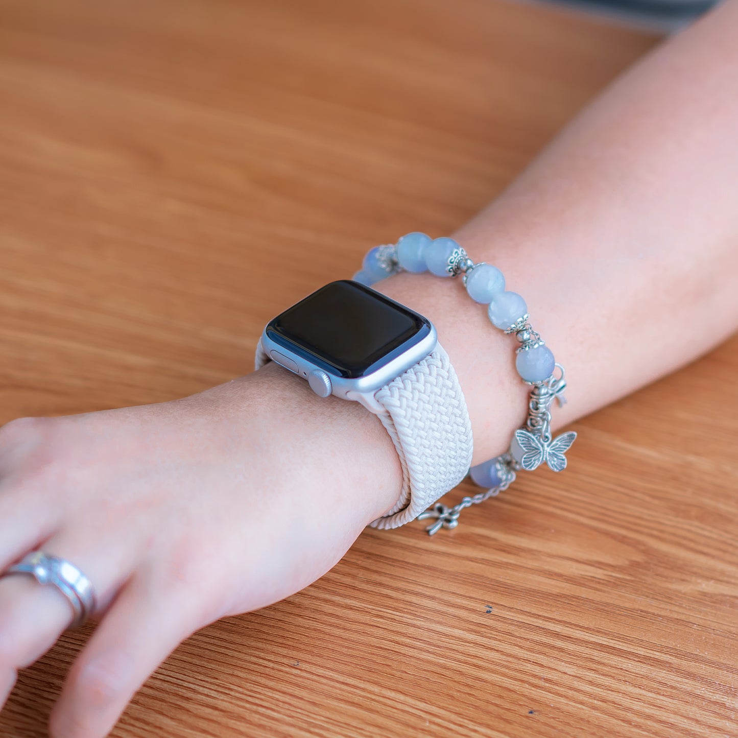 Arceo Geflochtenes Schlaufenarmband